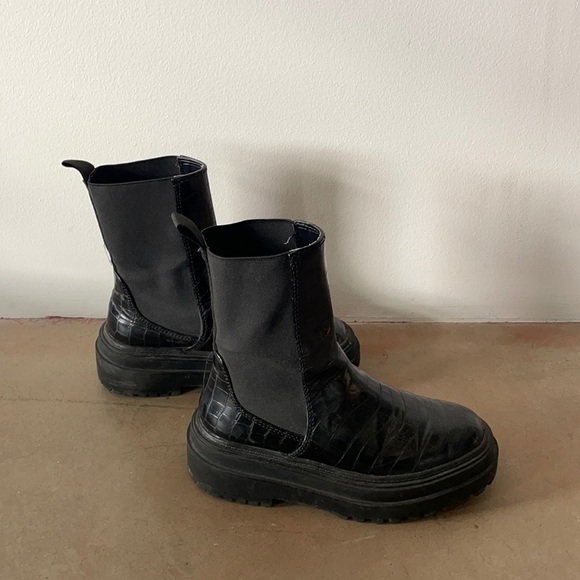 Chunky boots